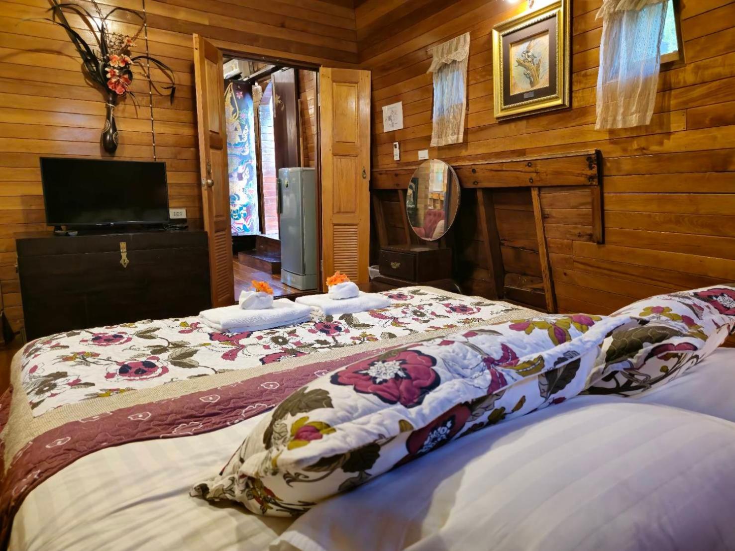 Kaengkrachan Boathouse Paradise Resort Kaeng Krachan Chambre photo